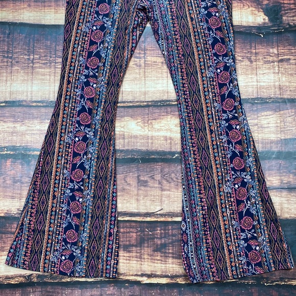 RELISTED Patterned Bell Bottom Stretchy Pants - Picture 8 of 9